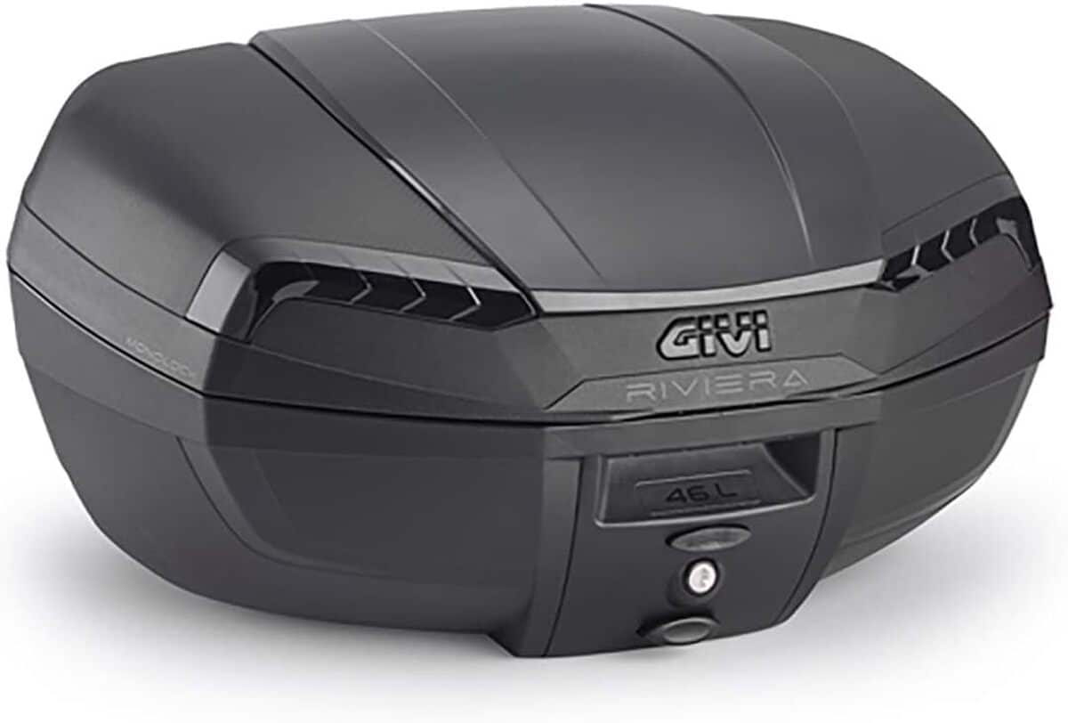 Test du top case Givi E46 Riviera Black Edition