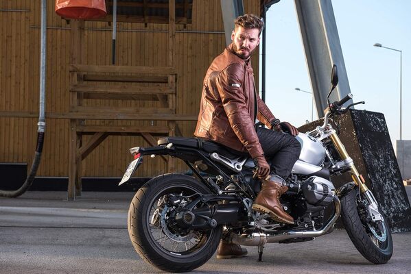 SHIMA THOMSON Bottes de moto pour homme | Bottes de motard en cuir renforcé avec fermeture éclair latérale, soutien de la cheville, semelle antidérapante, poignée de changement de vitesse