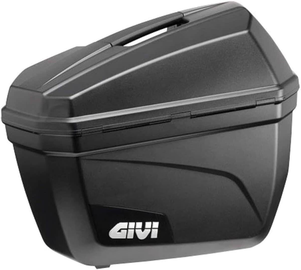 Test des valises latérales GIVI E22N : sécurité et assistance