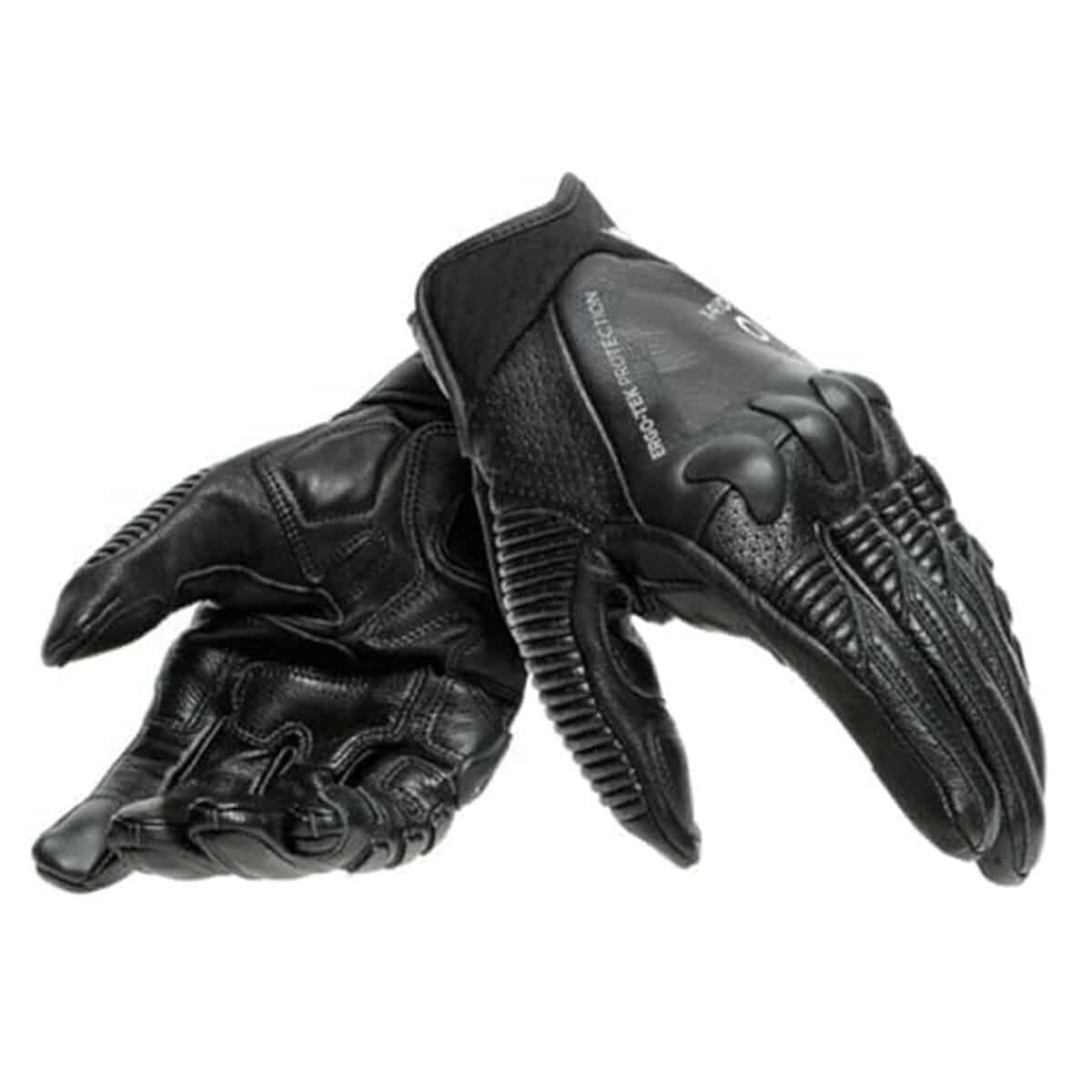 Test des gants Dainese X-Ride : protection et cuir pour motards