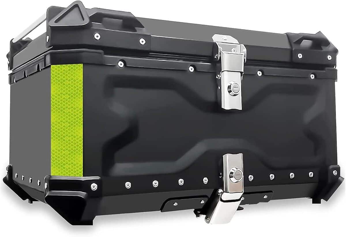 Test du top case universel en aluminium 65L pour moto : étanchéité et praticité au rendez-vous