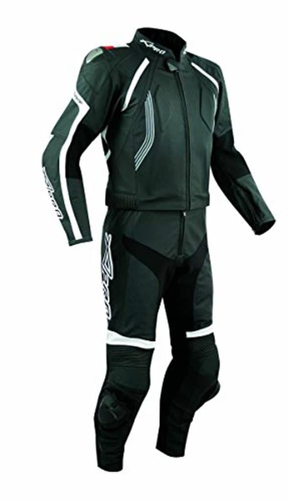 Test de la combinaison moto cuir Racing 54