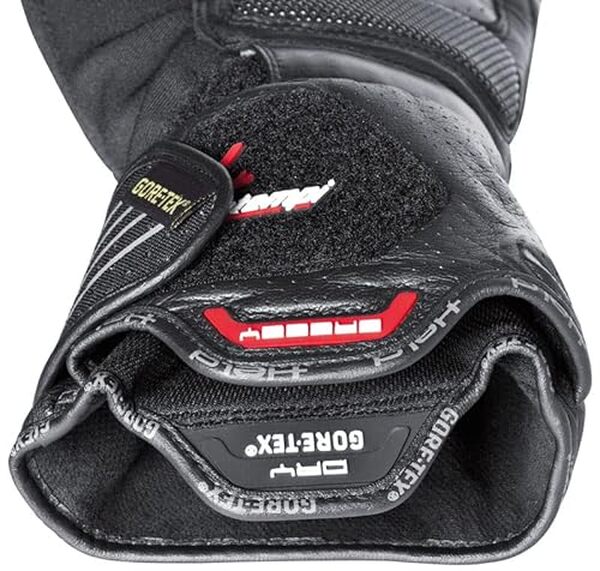 Explorez notre essai des gants Held Air n Dry (noir, taille L, 8) : confort, sécurité et polyvalence pour tous les motards