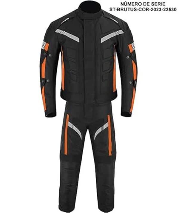 Découvrez notre test complet de la combinaison moto Vaster 5XL, comprenant veste, pantalon et bottes pour une protection optimale et un confort supérieur sur la route.