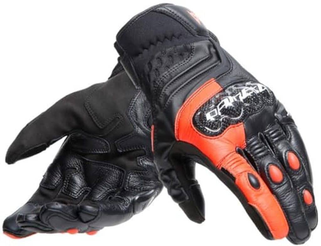 Test : gants de moto Dainese Carbon 4 Short