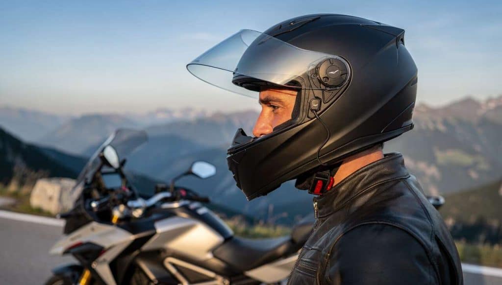 Kit bluetooth casque moto : comment choisir le meilleur pour vos trajets ?