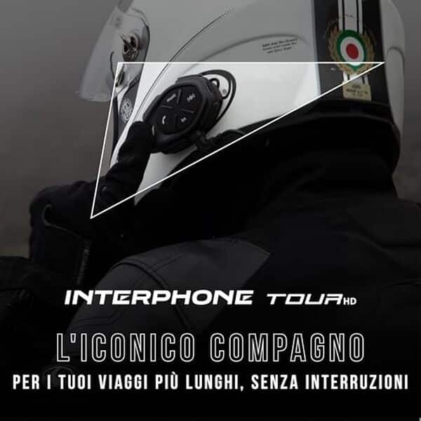 Découvrez l'interphone moto Tour HD : communication étanche pour 2 casques, autonomie 25h et technologie dernière génération pour vos trajets en duo.