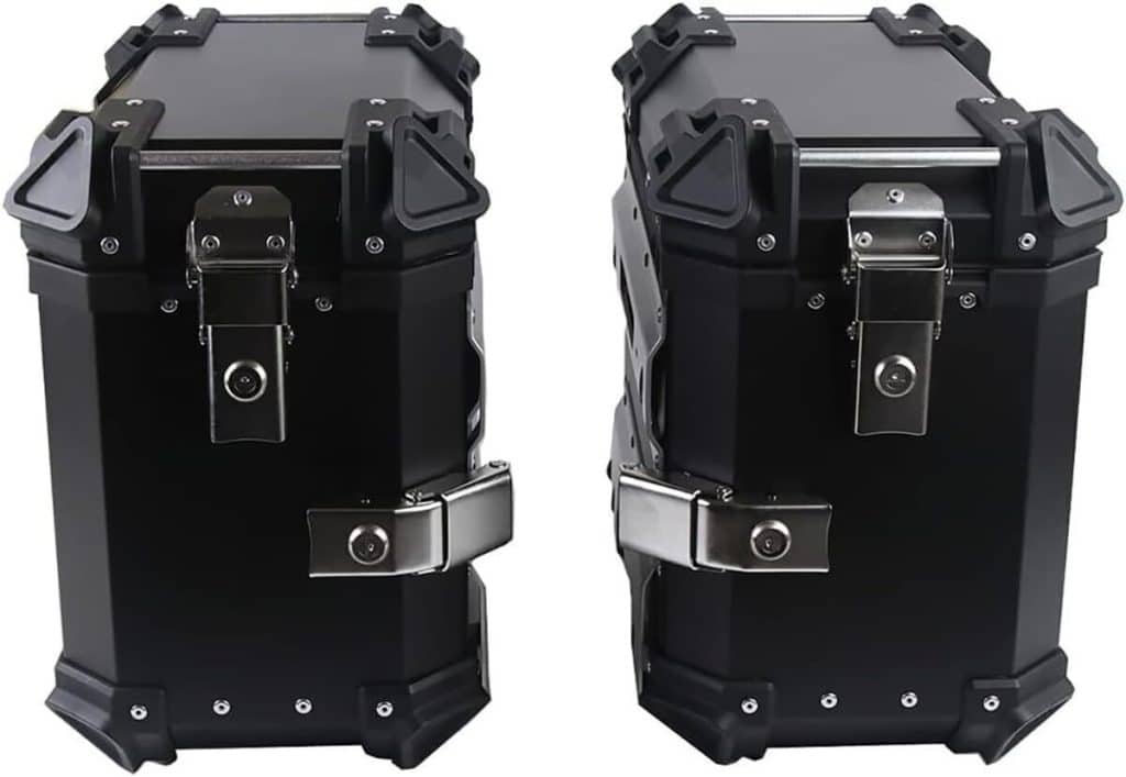 Test des sacoches latérales Corgli 38L en aluminium noir