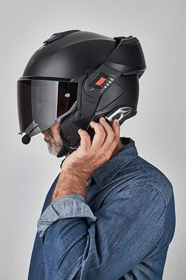 Découvrez notre test détaillé de l'intercom moto Nolan N-COM Bluetooth+ pack duo : performances, compatibilité et avis utilisateur pour communiquer en toute sécurité.